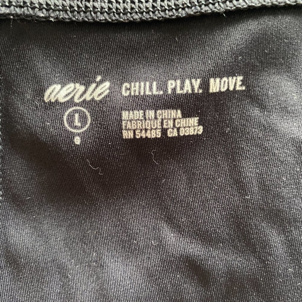 Aerie Reflective Star Leggings - Picture 3 of 4